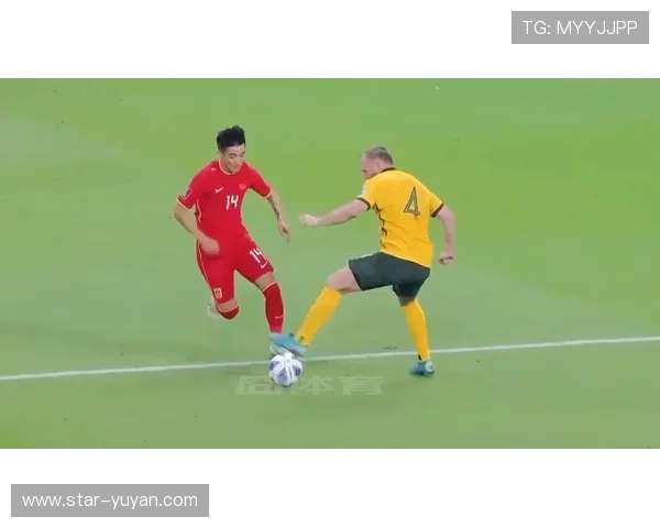 韦姓足球球星盘点:从韦世豪到韦博豪的足球传奇之路 韦姓足球球星盘点:从韦世豪到韦博豪的足球传奇之路